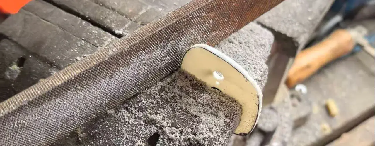 Making lens mold before cutting